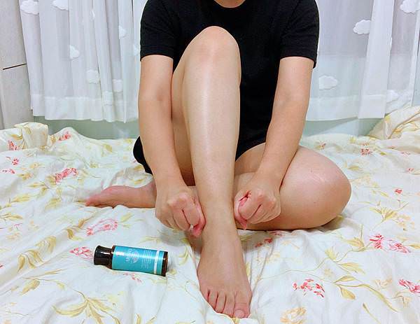 久站族按摩小腿步驟-腳踝.JPG 久站族按摩小腿步驟-腳踝.JPG