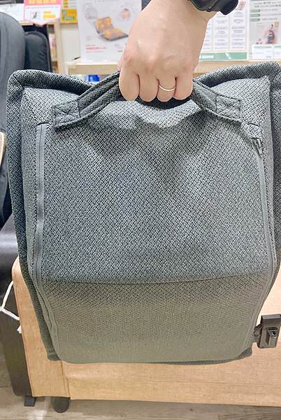 V 型溫感指壓按摩椅墊 (10).JPG V 型溫感指壓按摩椅墊 (10).JPG