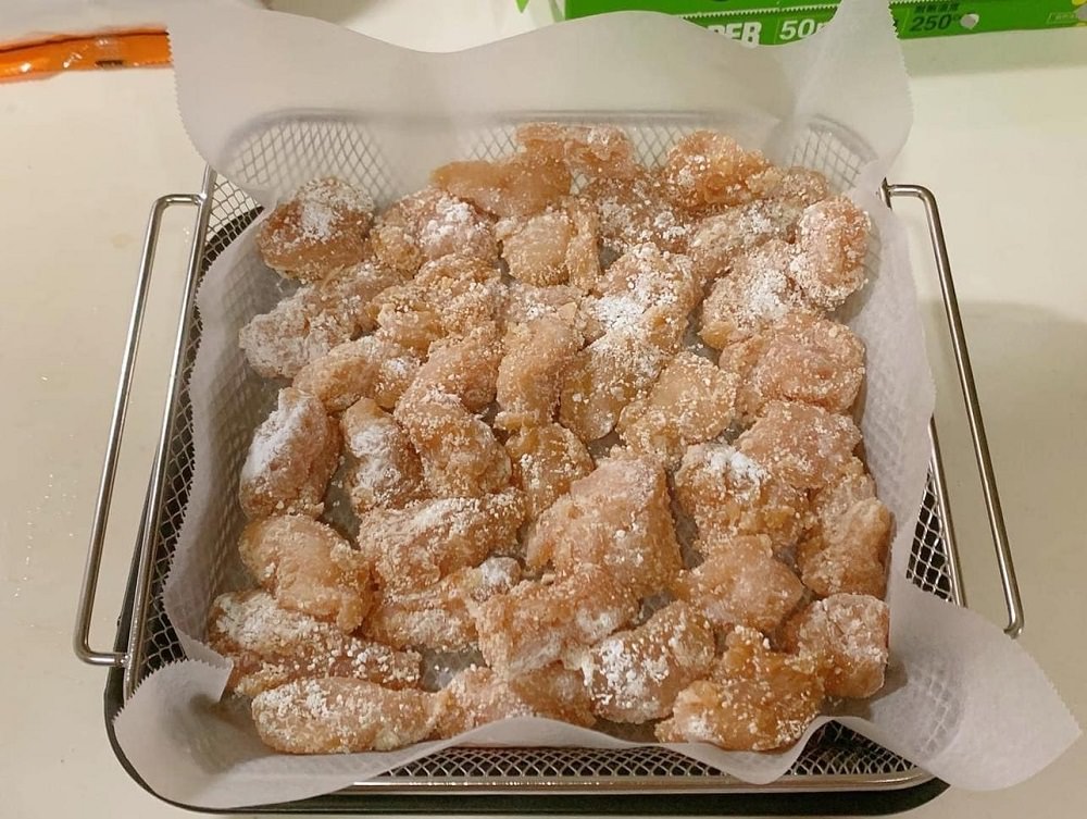 氣炸烤箱食譜｜自製鹽酥雞低油少粉，氣炸鹹酥雞也能很健康
