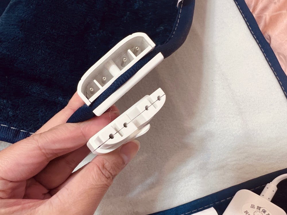 定時電熱毯推薦|MUNICHI沐尼黑 恆溫雙人電熱毯,8段溫控全家適用,冬季保暖樂齡保健 - 第4張圖 定時電熱毯推薦|MUNICHI沐尼黑 恆溫雙人電熱毯,8段溫控全家適用,冬季保暖樂齡保健