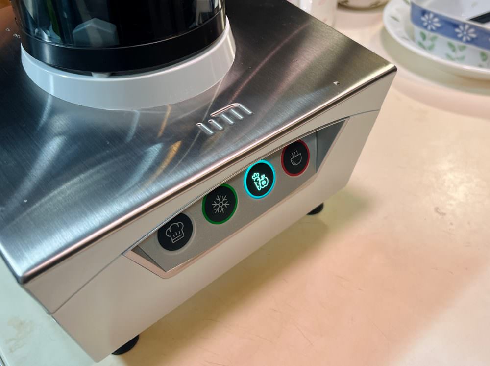 調理機推薦|營養大師調理機,不銹鋼調理杯安心減塑,生機保健、日常飲品料理,照顧最愛的家人 - 第25張圖 調理機推薦|營養大師調理機,不銹鋼調理杯安心減塑,生機保健、日常飲品料理,照顧最愛的家人