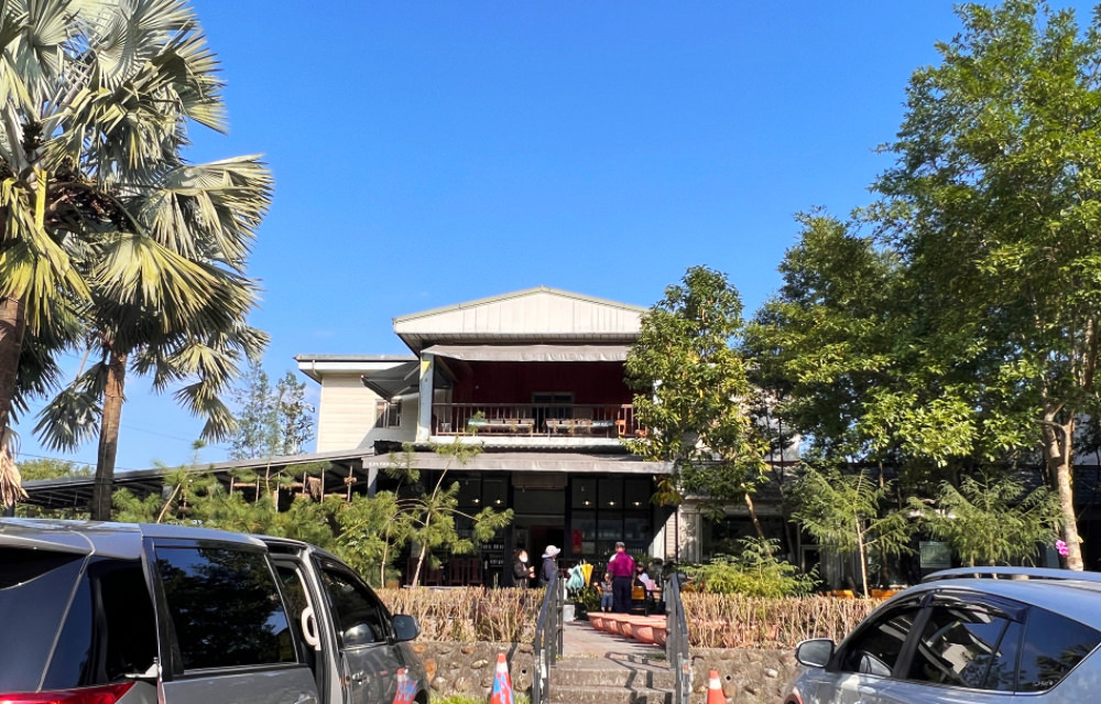 宜蘭住宿|杜康館,近梅花湖三清宮、松羅步道,宜蘭三天二夜行程推薦 - 第2張圖 宜蘭住宿|杜康館,近梅花湖三清宮、松羅步道,宜蘭三天二夜行程推薦