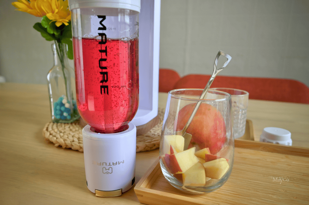 美萃MATURE氣泡水機|居家飲料輕鬆做,可打果汁的氣泡機,省錢健康無負擔 - 第24張圖 美萃MATURE氣泡水機|居家飲料輕鬆做,可打果汁的氣泡機,省錢健康無負擔