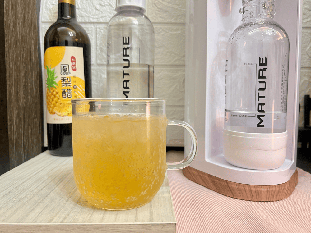 美萃MATURE氣泡水機|居家飲料輕鬆做,可打果汁的氣泡機,省錢健康無負擔 - 第28張圖 美萃MATURE氣泡水機|居家飲料輕鬆做,可打果汁的氣泡機,省錢健康無負擔