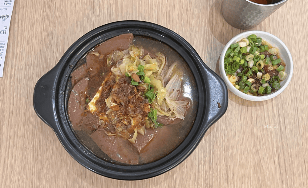 嶺東食記｜台北江麻辣臭豆腐專賣鋪(嶺東店)飲料、冰淇淋無限取用