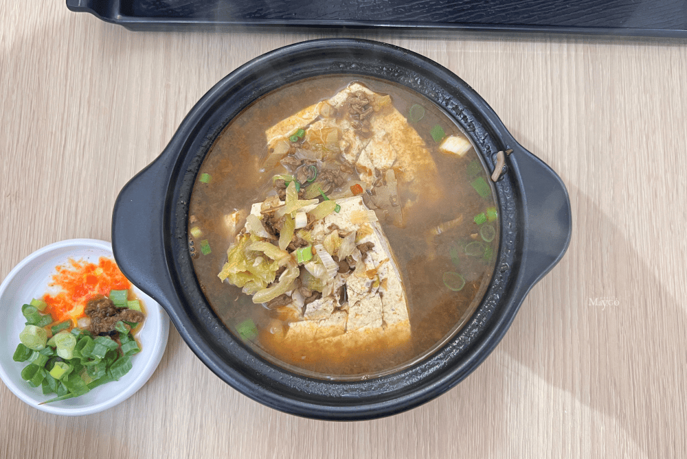 嶺東食記｜台北江麻辣臭豆腐專賣鋪(嶺東店)飲料、冰淇淋無限取用
